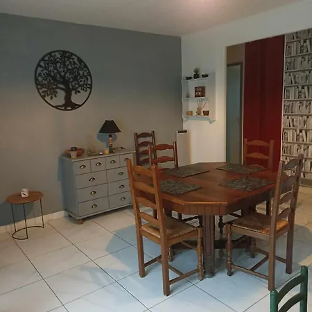 Maison De Village Saint-Loup (Eure-et-Loir)